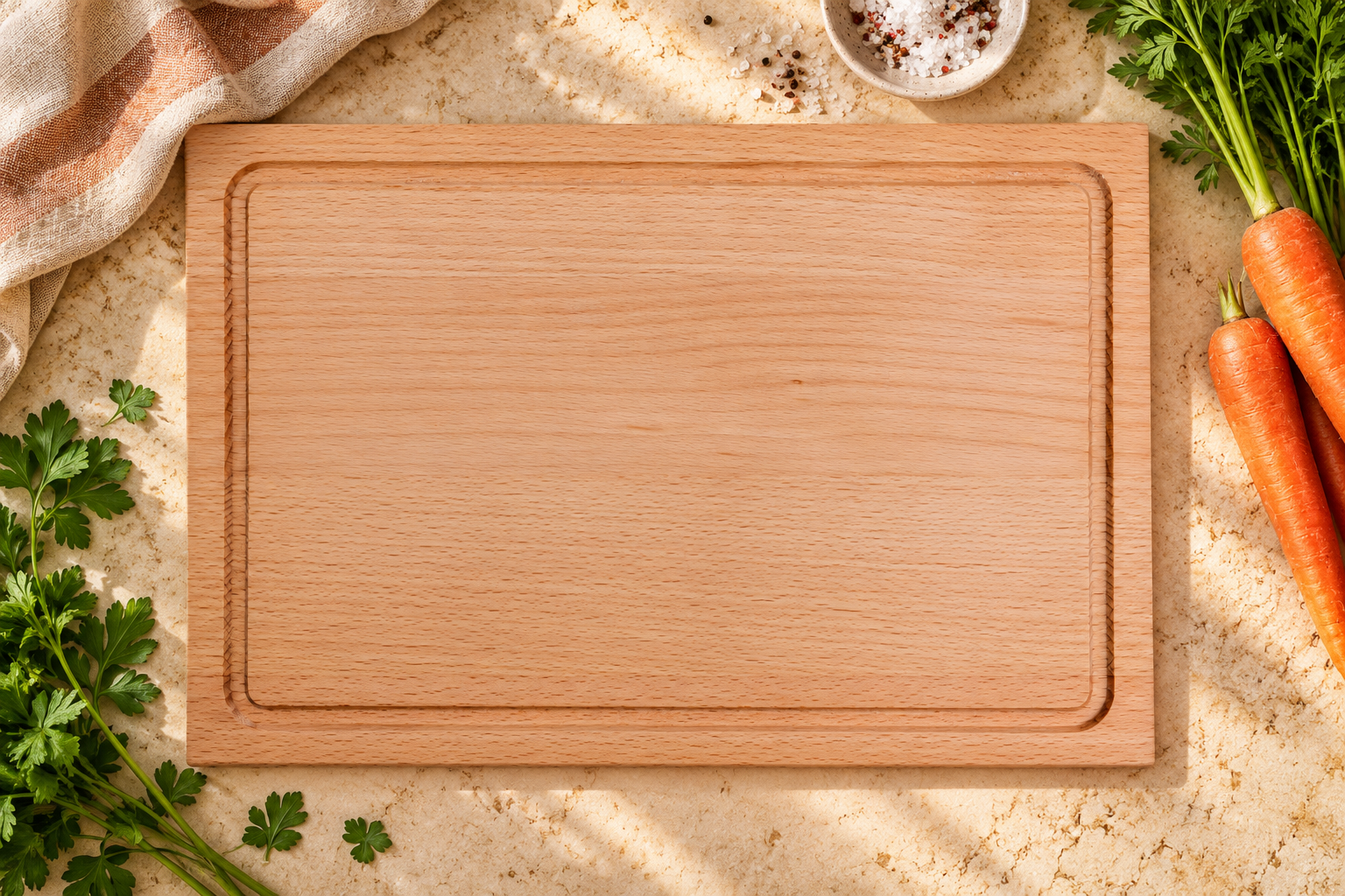 CHOP I Kleines FSC Buchenschneidebrett Made in Europe